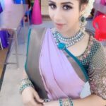 Alya Manasa Instagram - Team behind this beautiful attire Jewellery @bronzerbridaljewellery Blouse @blousebymabia Muah @vijiknr Saree @kaarigai.sarees