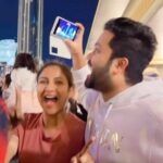 Alya Manasa Instagram - Wishing u all a very happy new year from @sanjeev_karthick @alya_manasa @touronholidays #newyear2023 #burjkhalifa #fireworks #dubai Burj Khalifa