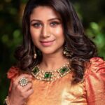 Alya Manasa Instagram - Greetings! From Jiyamakeupartistry For bridal bookings ❤️Class enquires do contact @jiyamakeupartistry 9840483833 15 Days Bridal Makeup Course. + 2 days outside live demos Jiyamakeupartistry ❤️ Real Exciting Offers: 💗 Free Makeup Brush Kit 💗 Makeup Products Given For Practice 💗 Work Opportunity 💗 Live Client Handling Experience 💗 Individual Attention Limited seats 💗 EMI - Instalment Payment Available 💗 Celebrity Photoshoot For Students 💗 Flower Making Class 💗 SFX Class INSTANT BOOKING - 5000 OFF/- From the total fees For class enquires pls 🤙 9840483833 Any doubt you can reach out to me I will clarify you over the phone . #chennaimakeupartist #celebritymakeupartist #weddingmakeup #velloremakeupartist #receptionmakeup #glammakeup #subtlemakeuplook #nomakeupmakeuplook #muhurthammakeup #dewymakeuplook #mattemakeup #bridesmaidmakeup #groommakeup #celebritymakeuplooks @ajay_shadowsphotography @marysbridalstudio @new_ideas_fashions @sruthikannathofficial