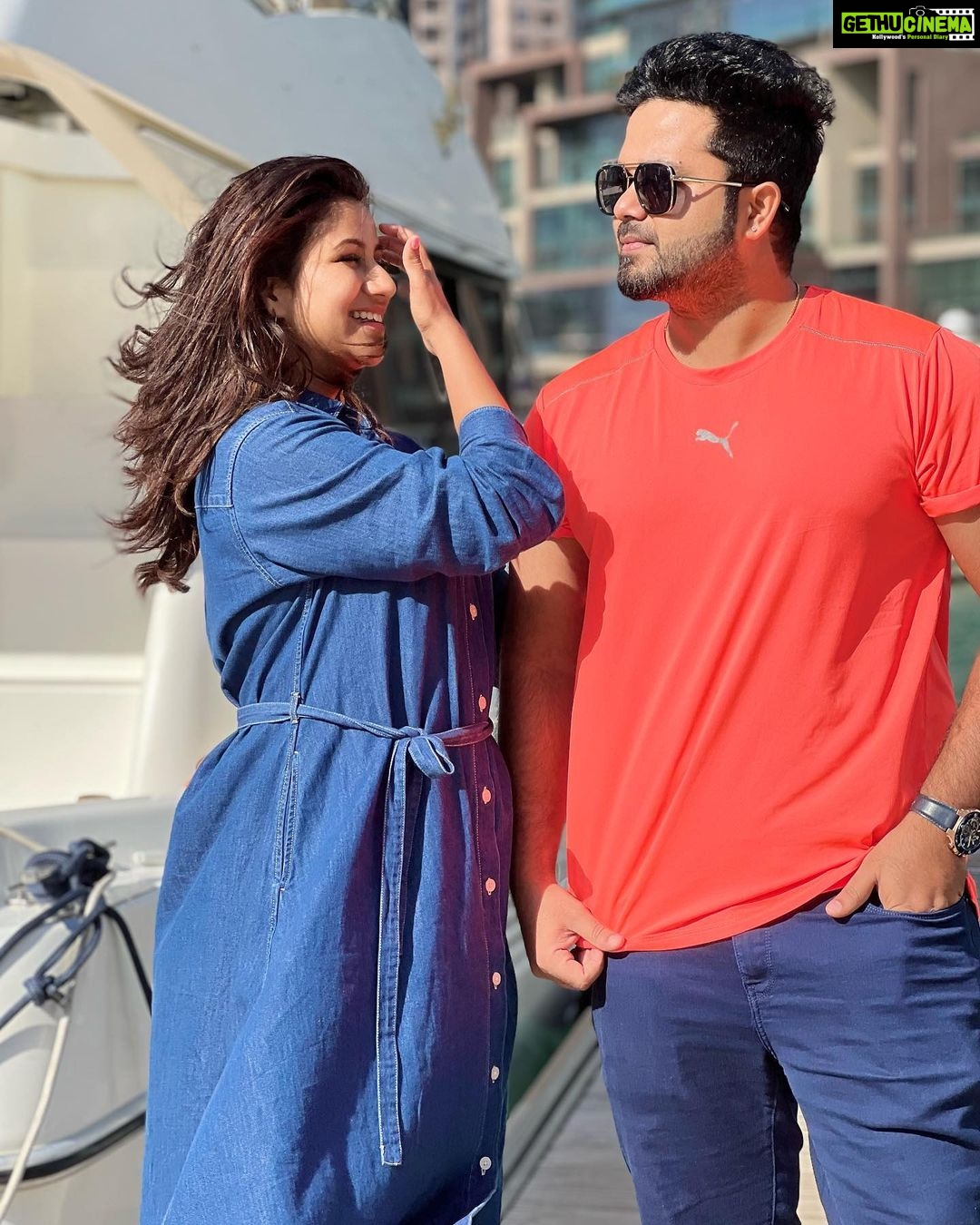 Alya Manasa Instagram - New year @touronholidays #dubai excited to the core thank u so much @touronholidays for this best trip ever Marina Walk, Dubai Marina