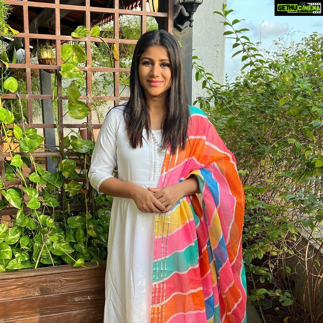 Alya Manasa Instagram - Thanks for the wonderful outfit @yazhli_collection π Now Diwali offer going on @yazhli_collection super offers & super gifts π Go and check the story @yazhli_collection Buy any 5 dress get free gifts π Buy any 7 dress get free gifts & 200 cash back