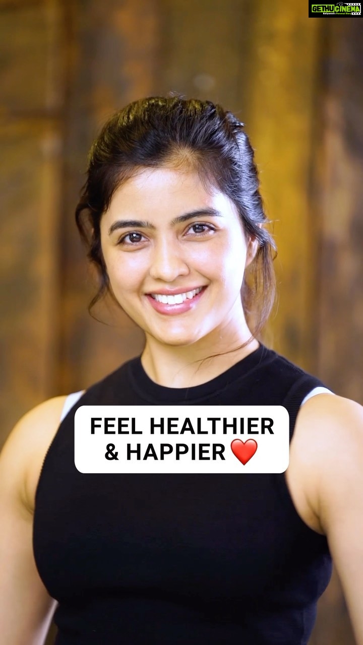 Amritha Aiyer Instagram - Did you know that having high body fat % is unhealthy? And you can have high body fat % even if you are slim. But you can keep this in check. Join me in #OZiva90daysfitnessChallenge and follow two simple steps to keep yourself healthy and fit. 1. Exercise daily. Even if it is brisk walking for 30 min. 2. Morning breakfast with OZiva Protein & Herbs. Helps improve my metabolism & manage my body fat%. I never miss my morning OZiva drink as high protein diet is important for holistic health. Loving the healthier and better version of myself ❤️ #OZiva90DaysFitnessChallenge #OZivaHealthyResolutions #fitnessmotivation #ad