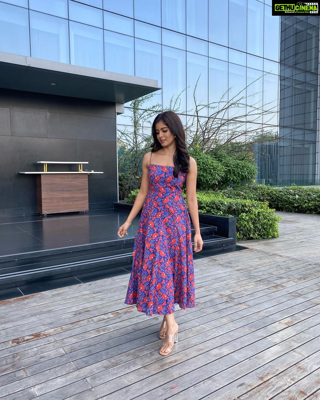 Amritha Aiyer Instagram - ❤️ . Styled by - @lankasanthoshi Outfit - @ateliersoares 📸- @jagguvarmaa Accessories- @aa.r.ka