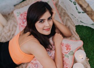 Amritha Aiyer Instagram - The right person will always make time and never will be too busy for you 💗 . 📸 - @deepak_vijay_photography Decor - @with_more_love