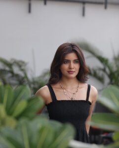 Amritha Aiyer Instagram - 🖤
.
M&H - @artistrybyshanu 
📸 - @raghul_raghupathy