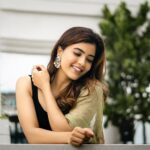 Amritha Aiyer Instagram - My goal is not to be better than anyone else , but to be better than I used to be. #coffeewithkadhal promotions Styled by - @jiva_karunya @karunya_dstudio 📸 @planwcreadios M & H - @arupre_makeup_artist Jewellery- @fineshinejewels