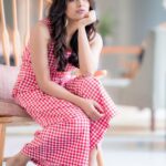 Amritha Aiyer Instagram - Well ! 🙈 Can’t stop myself posting all the pictures that our @camerasenthil captured . Always love the way he takes pictures for me 😍 Thank you Senthil ji 🤗 Wardrobe/stylist : @labelswarupa Make up : @luxefacebyanitha Hair : @makeupbyshyamala
