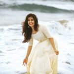 Amritha Aiyer Instagram - Mood 🌊 . Makeup - akirasmakeover 👗 - @tamarachennai Styling - @varshinisankar Location- @idealbeach
