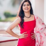 Amritha Aiyer Instagram - Finally ! Back with some photoshoot pictures 🤗 . 📸 : @camerasenthil Make&Hair : @artistrybyshanu 👗 : @mabia_mb Jewellery- @yoursethnically