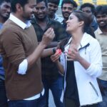 Amritha Aiyer Instagram - That Khushi moment and my inner Khushi moment 😍 I wish I could celebrate your birthday now just the same way my thalapathy Vijay sir ❤️❤️🎂🎉 Happy Birthday sir 🎉🎂 love you always #thalapathyvijay #thalapathy #hbdthalapathyvijay #bigil #bigilthendral