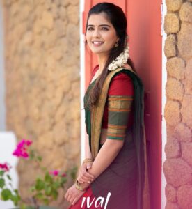 Amritha Aiyer Instagram - Yelarigu Ugadi Habbha dha Shubasheyagalu 🪷🪷 
Andiriki Ugadi Shubakanshalu 🌹🪷
.
Outfit - @ivalinmabia 
📸 - @p2click.in 
Makeup & Hair - @pavihairandmakeup