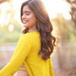 Amritha Aiyer Instagram - Take time to do what makes your soul Happy 🥰 . 📸- @arunkummar_portraits Makeup - @dpbridalmakeover Costume - @stitchhousesalem