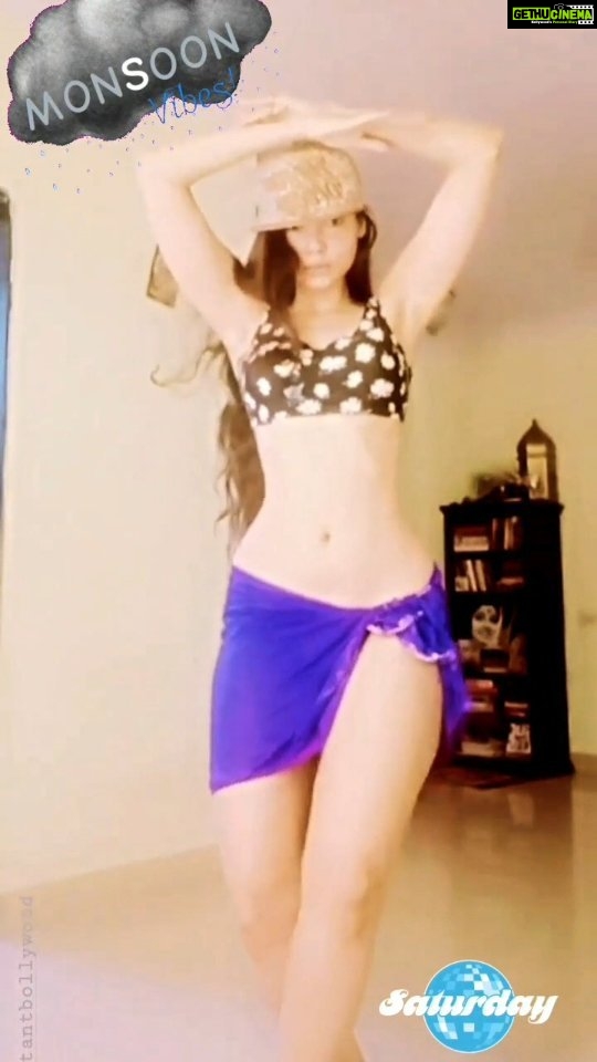 Anangsha Biswas - 12K Likes - 🦋🧚♂️आपसे इतनी सी गुजारिश है आइए भीग लें कि वारिश है, हमने कब आपसे कहा मिलिए सिर्फ मैसम कि ये सिफारिश है ।।।🦋🦉
❤ Gulzar
#poetryislife #gulzar
#anangshabiswas
#dancevideo #reelsinstagram #monsoon
#instaart