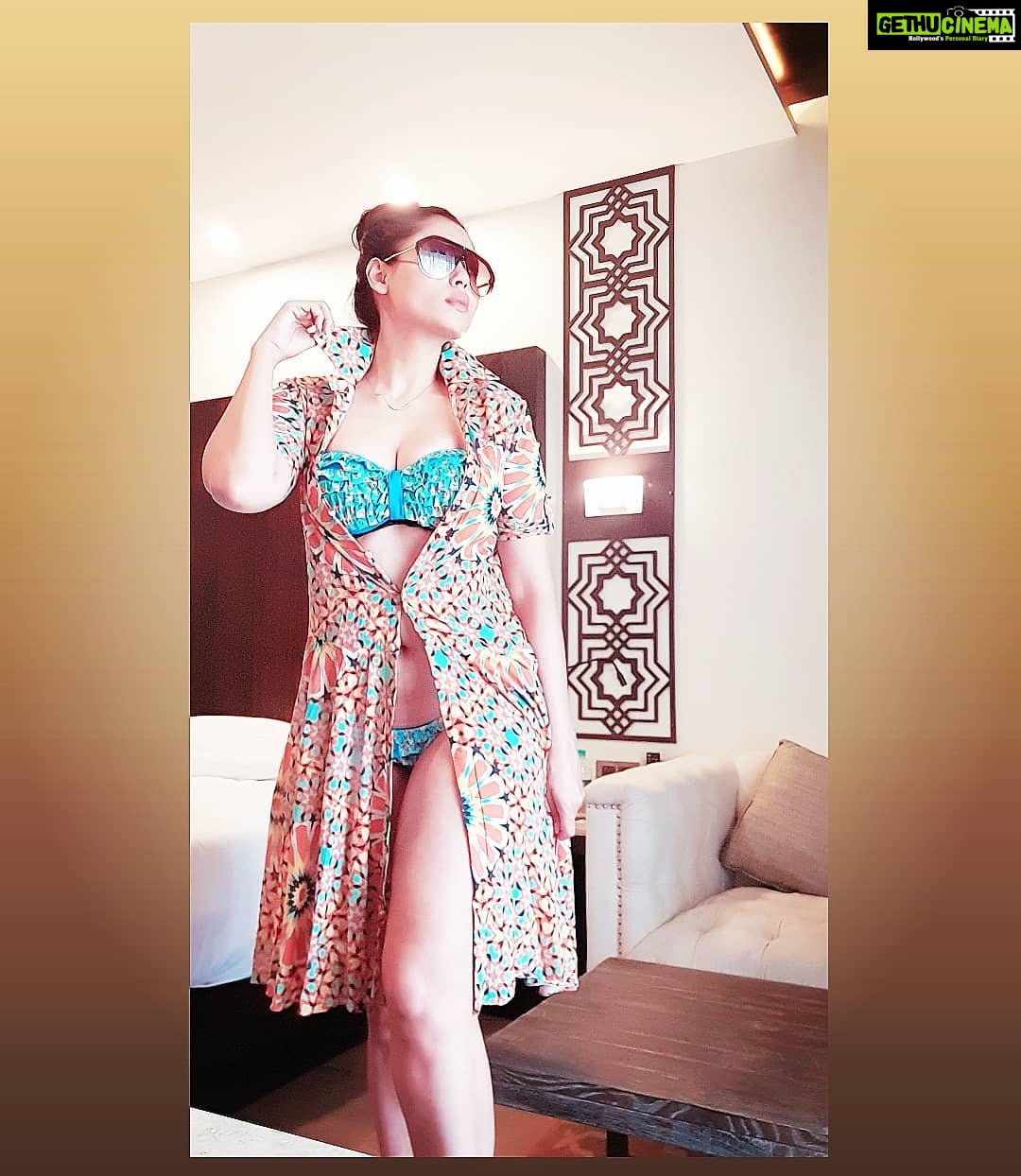 Anangsha Biswas Instagram - 🦉🧚♂️SELF - LOVE🧚♂️🦉 A Concept Which I Started Practicing Much Later In Life And It Felt Like I Was Born Again. At First I Was Confused I Must Confess, I Used To Consider Myself As An Altruistic Person And 'Self-love ' Seemed Shallow, Conceited... But Then When You Peel The Layers And Dig Deep There's A Beautiful Revelation. Loving Thyself Doesn't Mean You Become Self-Centered On The Contrary It Helps You Love Others Unconditionally. It Makes You A Better Care Giver, A Better Human. In My Humble Opinion #selflovequotes #gratitudequotes #anangshabiswas #covıd #lockdown2021 #insta #instadailyphoto #thoughts Mumbai, Maharashtra