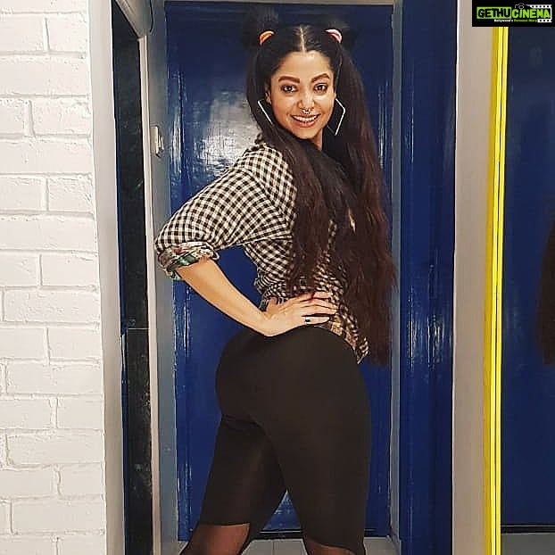 Anangsha Biswas - 24.5K Likes - 💥Because You Know Im All About That Bass, Bout That Base No Treble.
---Meghan Trainor💥
Bong Lass With A Little Bit Of Sass😜😜😜😜😜😜😜😜😝😝
Living Life Princess Size🦉
#attitudeofgratitude
#AnangshaBiswas
#zarinabegum #hyma
#serendipity