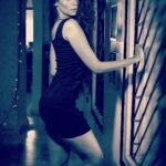 Anangsha Biswas Instagram - 🦉10 Saal Guzar Gaye,Phir Bhi Mumbai Mei Ghar Nahi Khareed Payi,Par Ratko Neend Bohot Achchi Aati Hai.!!! 10 Saal Guzar Gaye,Bohot Achchi Abhinetri Hoo Roz Sunti Hoo,Phir Bhi Kam Denemei Log Abhi Bhi Hichkichate Hai,Par Mera Sapna Ab Bhi Atut Hai.!!! Manzil Pe Aankh Rakho Par Safar Se Seekho Use Mehsoos Karo.🦉 💥Beautiful Life💥 Pic courtesy @areesz #motivatedmindset #artgram #selfbelief #attitudeofgratitude