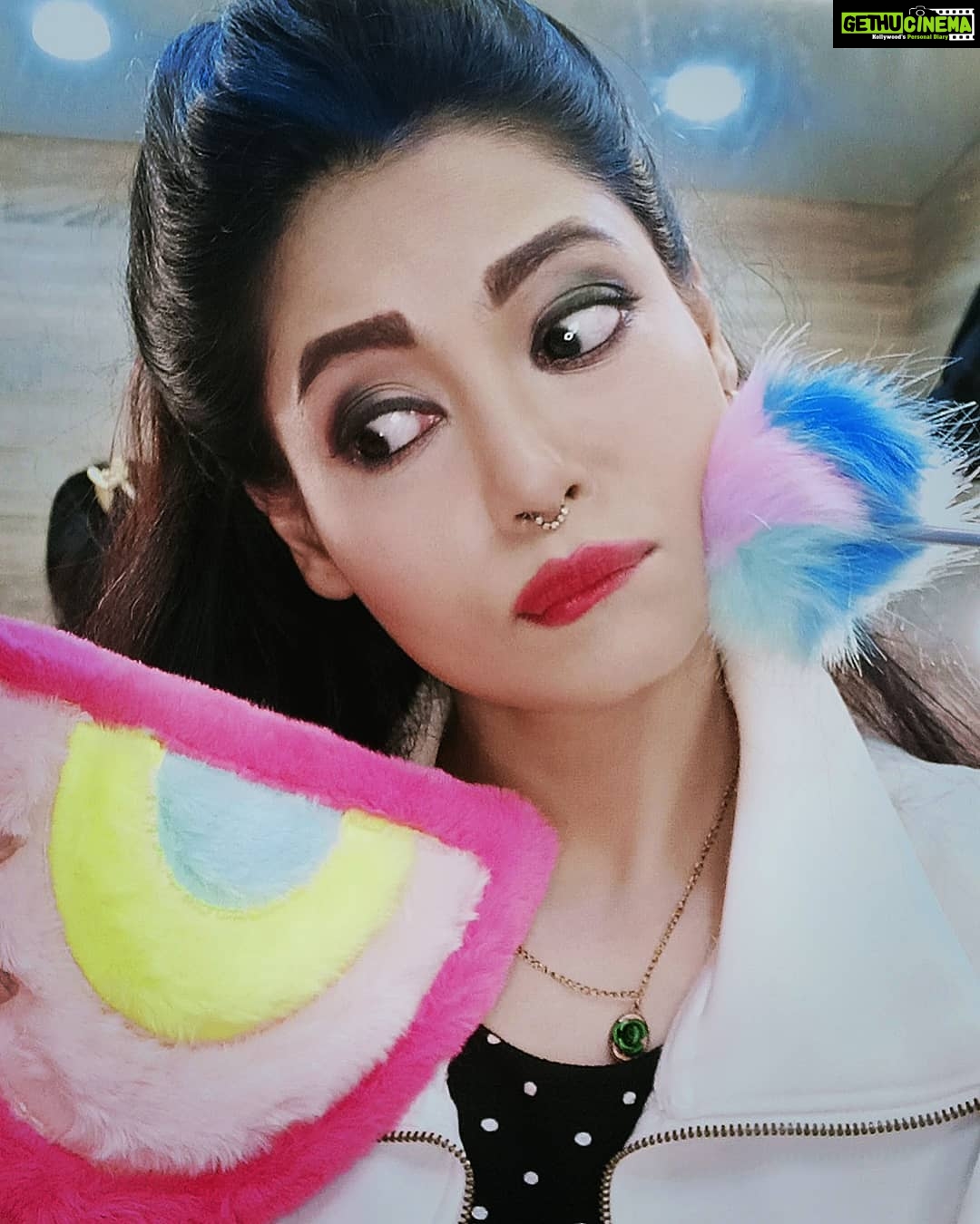 Anangsha Biswas Instagram - 💥Stationery Obsession❤ If Addiction Is A Must Be Addicted To Books... It Will Make You Knowledge Rich.!!! Yours Truely.🦉 @scoobiesstores Beautifully Curated Hamper. Much Appreciated💃 Mumbai, Maharashtra