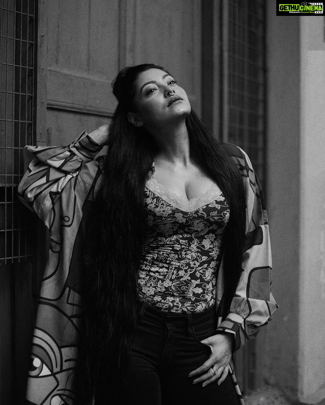 Anangsha Biswas Instagram - "अब कौन घटाओं को, घुमड़ने से रोक पायेगा ज़ुल्फ़ जो खुल गयी तेरी, लगता है सावन आयेगा" Portrait on a rainy afternoon. Featuring my Favorita, @anangsha A portrait from BTS of upcoming film BISHAKTO MANUSH Vol 1.0, directed by @whoissunnyray In partnership with: @adityanarayandas_official_ #campaign #fujifilmxseries #fujifilmxseries #visualart #editorials #editorialfashion #indowestern #filmisnotdead #ethnicwear #ethnicfashion #kolkatagram #fujisuperia400 #bridal #quietthechaos #2instagood #way2ill #artofvisuals #l0tsabraids #igPodium_portraits #fashionphotooftheday #fotomgzindia #fashionphotographer #fashionshoot #womenfashion #fashionmagazine #vogue #fashiongram #nakidmag #uncovermag #vscoindia @portraitvision @portraitmood @portrait.squad @portraithood @creative_portraits @portraitsltd @pursuitofportraits @theportraitpr0ject @kolkataportraits @portraitographers @vogueitalia @gqitalia @vogueindia @voguemagazine @vogue @fash_rev @fashionphotographyappreciation @rebel.mag @fashionnovacurve @artpartner @777luckyfish @portraitpage @papermagazine @saturdaysmag Kolkata - The City of Joy