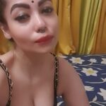 Anangsha Biswas Instagram – 🦋Kabhi Meethi 
😝Kabhi Teekhi…

#anagshabiswas #book #lovers #sapiosexual #reelsvideo #statigram #bongram #instavideo #makeup #or #natural