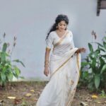 Anjali P Nair Instagram - Okay🙈 the last of the onam pictures 🙈🌸🌼 Photographer: @tonykvarghese