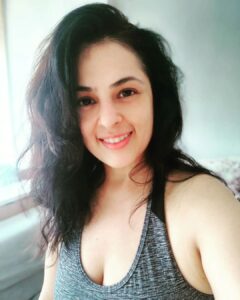 Anjana Sukhani Instagram - #Homeworkouts #nomakeupglow