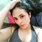Anjana Sukhani Instagram - #Homeworkouts #nomakeupglow