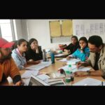 Anjana Sukhani Instagram - The Prep...Script Readings with Cast of #saasbahuaurachaarPvtLtd out now on @zee5 @amrutasubhash @anjanasukhani @anupsoni3 @manuyaanaamanu @anandeshwardwivedi @yaminidass_chandandass @thenikhilchawla @apoorvsinghkarki01 @thatbosswoman @mananmadaan9