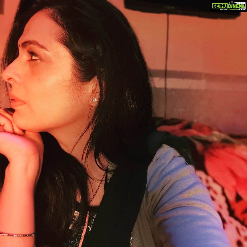 Anjana Sukhani Instagram - MILTE HAIN 8 JULY KO AAPSE! 💞⭐💓 #moodsofManisha #saasbahuaurachaarPvtLtd only on #ZEE5 Chandni Chowk