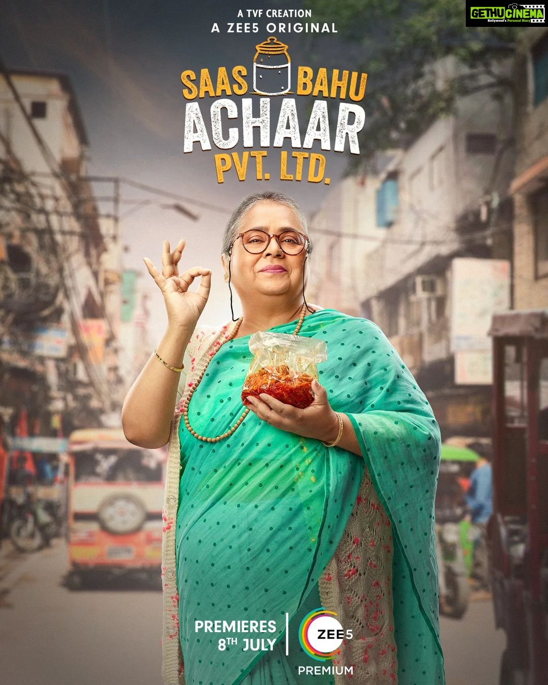 Anjana Sukhani Instagram - Har koi thoda nirala, thoda ajab, dekhiye humari gazab kahani bahut hi jald #Zee5 par #saasbahuaurachaarPvtLtd premieres 8th July only on #Zee5 @amrutasubhash @anjanasukhani @anupsoni3 @yaminidass_chandandass @anandeshwardwivedi @manuyaanaamanu @arunabhkumar @apoorvsinghkarki01 @illogical_philosopher @shreyansh.pandey @koshyvijay @thatbosswoman @nilotpalbora_music @swarna_dweep @theviralfever @zee5 @zee5global @nimishalok
