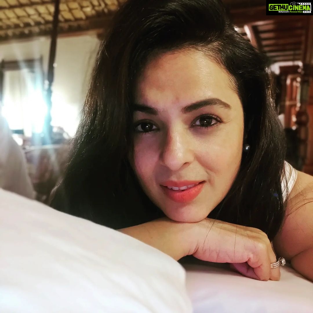 Anjana Sukhani Instagram - She is water... Powerful enough to drown you, Soft enough to cleanse you , And deep enough to save you .❤️.... Somewhereontheearth
