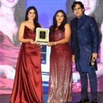 Anjana Sukhani Instagram - It was a fun evening judging @diva.pageants #mrswestindiaempressofwestindia Styled by meraki Managed by @mediavantage HNM styling team @karl_mascarenhas @divaanjana @vidhyatiwari @diva.pageants @amanyatanverma @hyattpune #event #judgelife #artist @thepunemirror Hyatt Pune