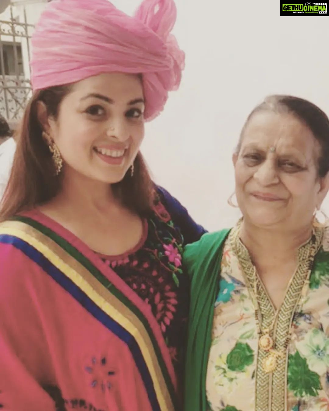 Anjana Sukhani Instagram - ❤️Maa❤️ #Happymothersday😘😘😘 Somewhereontheearth