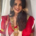 Anjana Sukhani Instagram - #HappyDussehra♥️🙏 HNM @deeartistry9 @kri.entertainment Somewhereontheearth
