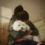 Anjana Sukhani Instagram - #Snuggleball my cutie #EnzoLove❤️