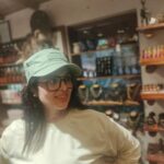 Anjana Sukhani Instagram - #shoppingstateofmind #hashtag #anjanasukhani #sindhigal #sindhi #paisa #money Evolve Back- Orange County, Coorg