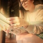 Anjana Sukhani Instagram - Books don't change people; paragraphs do... Sometimes even sentences ....John Piper #TheReadingRoom @evolvebackresorts #Coorg #Angiemusings❤️ #anjanasukhani #sindhigal #wanderer #vagabond #traveldiaries2022❤️ Evolve Back- Orange County, Coorg