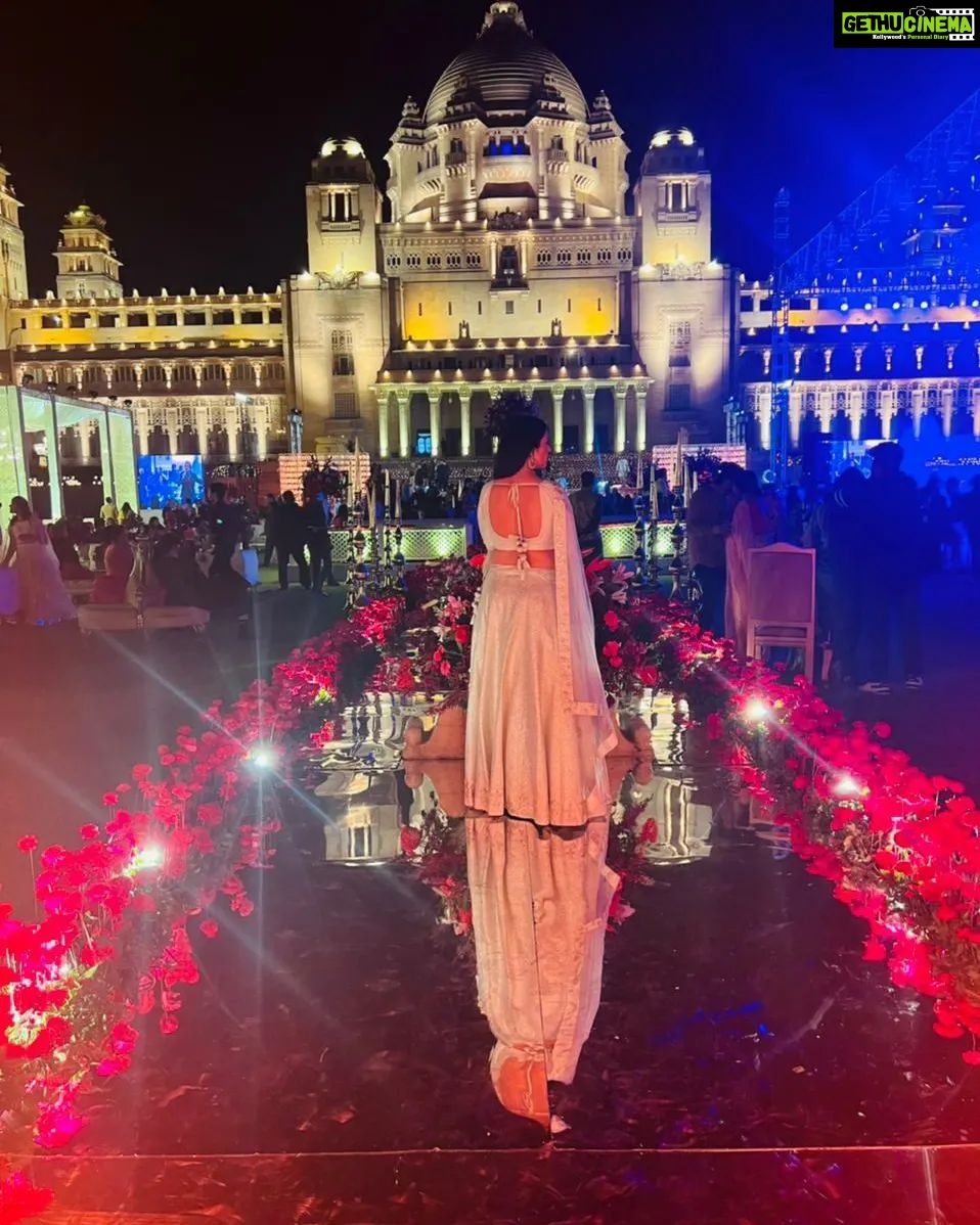Anjana Sukhani Instagram - ❤️ Somewhereontheearth