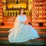 Anjana Sukhani Instagram - A loving heart glows different ❤️ #jodhpurweddings #umedpalace #sindhigirl #selflove #loveisintheair❤️ 📸 My dear @rasnakohli830 🤗❤️ umed palace,jodhpur