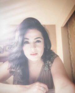 Anjana Sukhani Instagram - Out of the countless voices, listen to the voice that comes from your heart ..💖....Nitin Namdeo 

@katalystworld #jodhpurweddings #weddingappearance #worklife #Artistlife #vagabond #sindhigirl