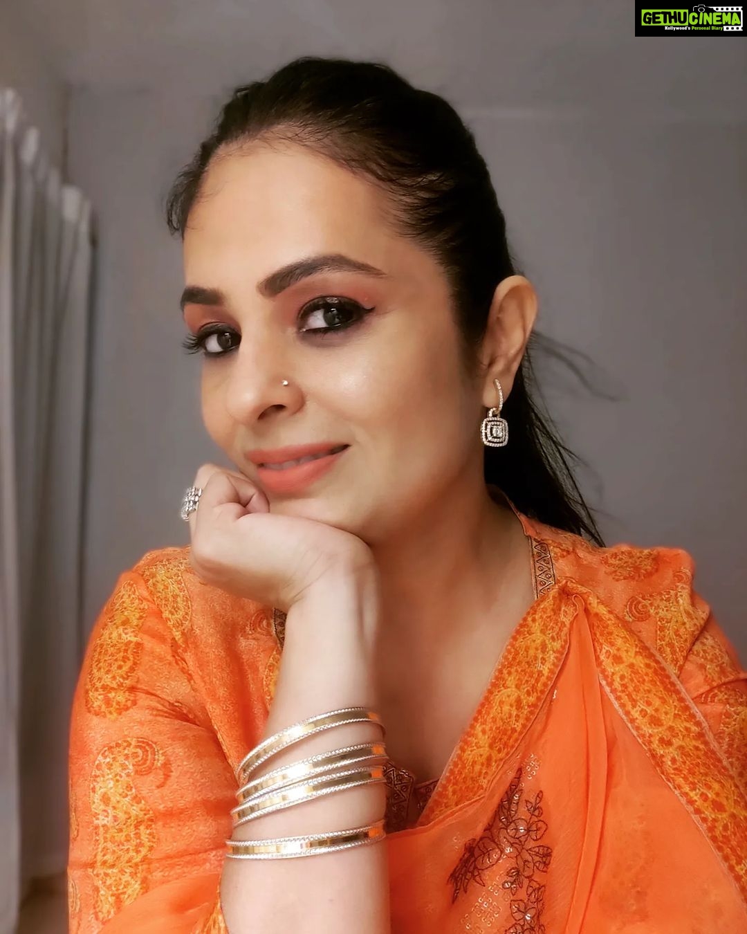 Anjana Sukhani Instagram - #orange #orangeisthenewblack 🧡