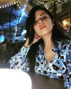 Anjana Sukhani Instagram - Stuck between IDK IDC IDGAF 
Go figure 🤞