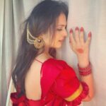 Anjana Sukhani Instagram - She beats to the beauty of her wildflower heart and seashore soul.... HNM @deeartistry9 @kri.entertainment Somewhereontheearth