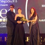 Ankita Lokhande Instagram - When u receive the award from none other than @madhuridixitnene ma’am for the most stylish couple of the year 🔥 Thanku @brandempower.in #GlobalExcellenceAwards #GEA2023 #brandempower #moststylishcouple2023 @media.raindrop Styled by - @castelino_priyanka Jewellery- @renukafinejewellerymumbai i @oakpinionpr Hair- @the_art_case_byfarah Makeup- @cashmakeupartistry Shot by - @rohitsrivastava_