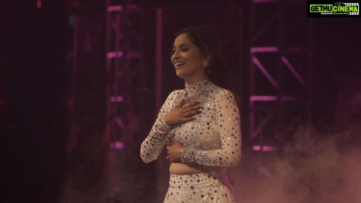 Ankita Lokhande Instagram - All I wanted was to perform just for u and express my feelings and emotions through dace on this special day..and Dancing With one leg broken was not really a good idea hahaha π which i understood after our wedding .. per apni shaadi main nahi naache toh Kya hi naacheππ Right??? #anvikikahani #anviki1stweddinganniversary #sangeetdance #bridesofindia #bridedance #sangeetperformance #part3