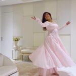Ankita Lokhande Instagram - When music touches my soul, The spirit of dance unfolds .. !!! #dancereels #wholeheart #dancewithanky