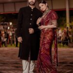 Ankita Lokhande Instagram - 💕 Wearing- @qbysoniabaderia Jewellery @doi_designersofindia Stylist @castelino_priyanka Vicky in @nehagursahani.india