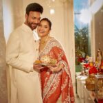 Ankita Lokhande Instagram – We intend to take this through the long haul,
We commit to thick and thin ❤️

#anvikikahani #anvikikarvachauth