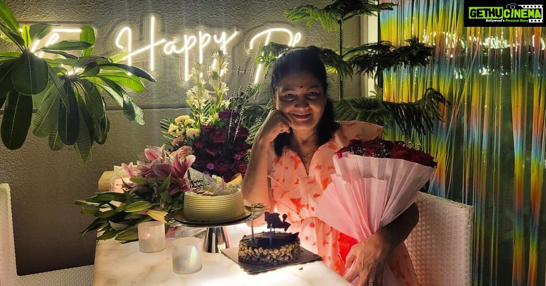 Ankita Lokhande Instagram - Happiest birthday my beautiful mamma ❤️ I love u from the core of my soul maa 🤗 tu hai toh main hu maa❤️