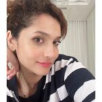 Ankita Lokhande Instagram – Kyu ki har ek friend zaroori hota hai ❤️👋