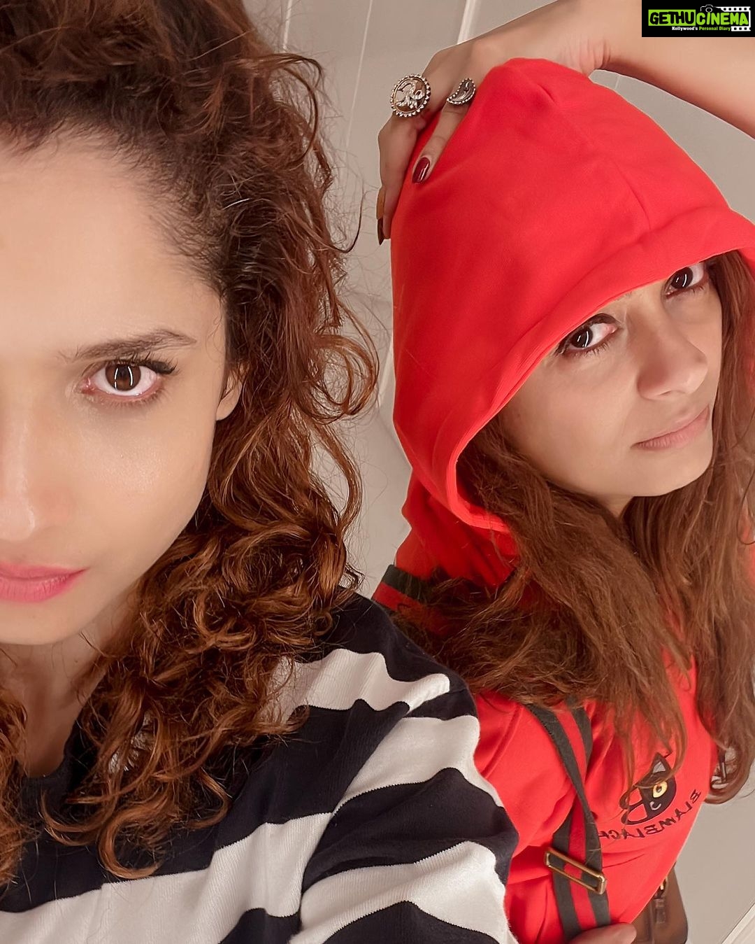 Ankita Lokhande Instagram - Kyu ki har ek friend zaroori hota hai ❤️👋